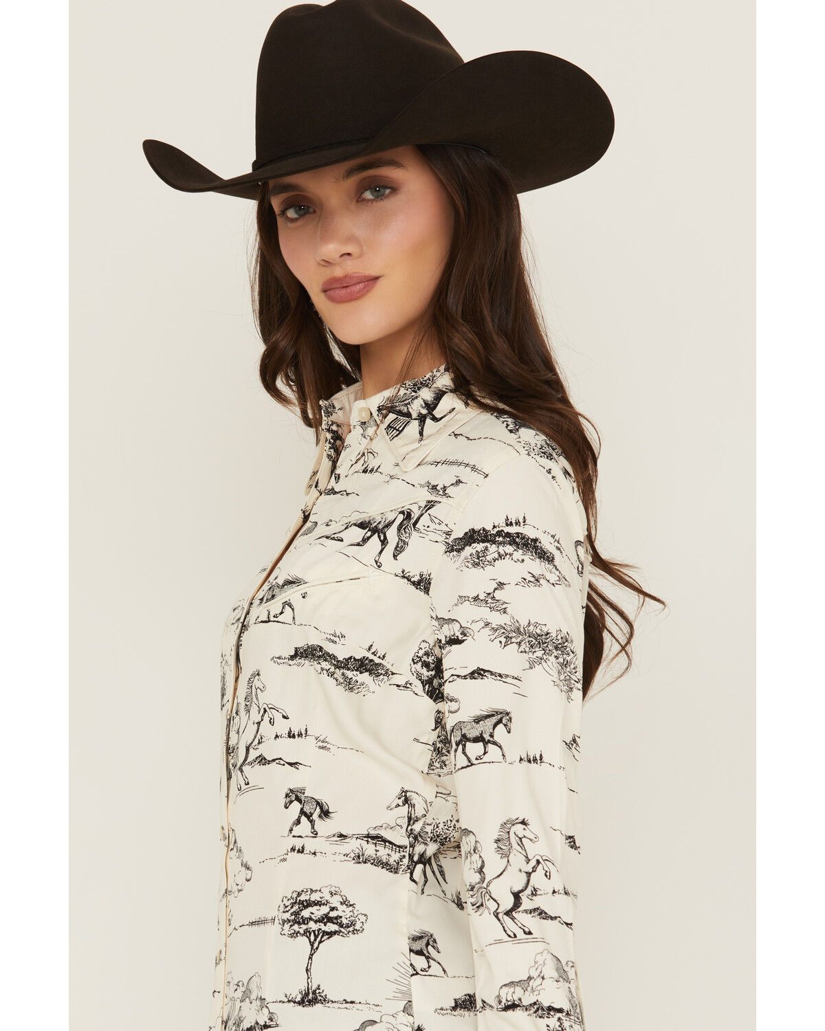 Wrangler x Lainey Wilson Women's Landscape Print Long Sleeve Snap Western Shirt