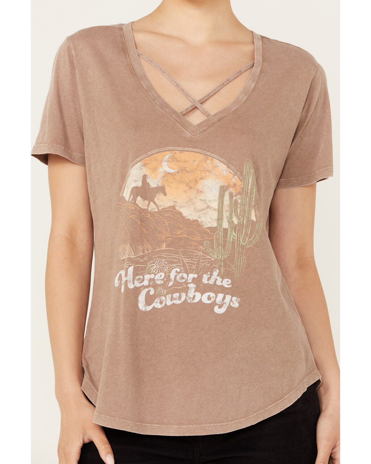 White Crow Women's Here For The Cowboys Short Sleeve Graphic Tee