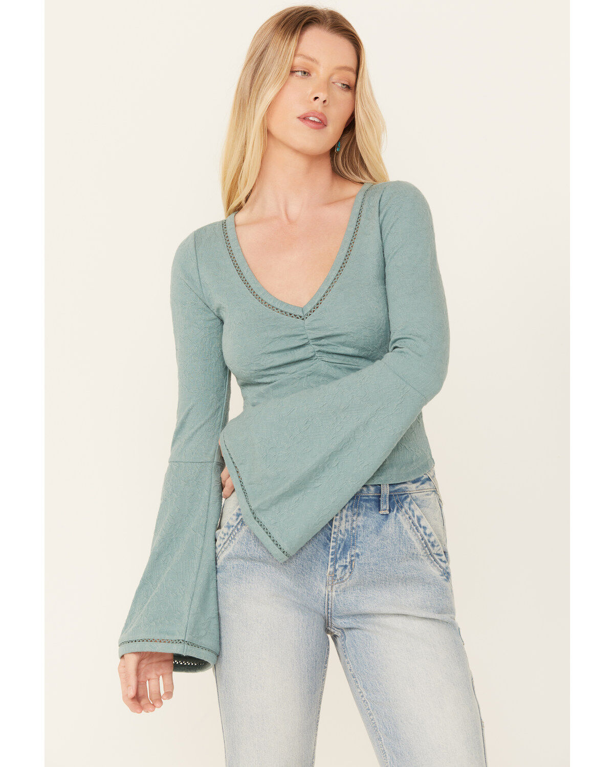 Shyanne Women's Twist Front Flare Sleeve Cropped Top