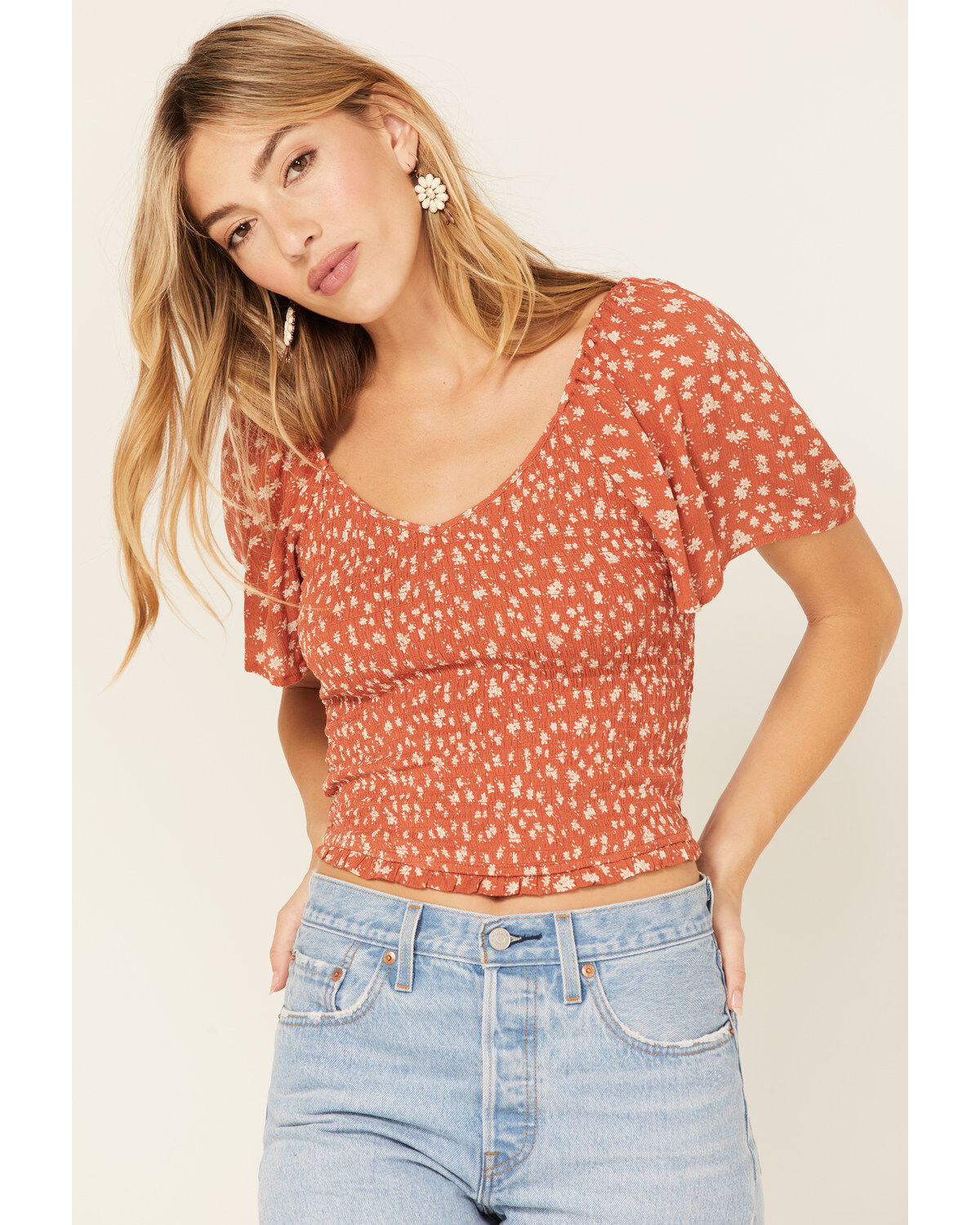 Beyond The Radar Women's Floral Print Smocked Top