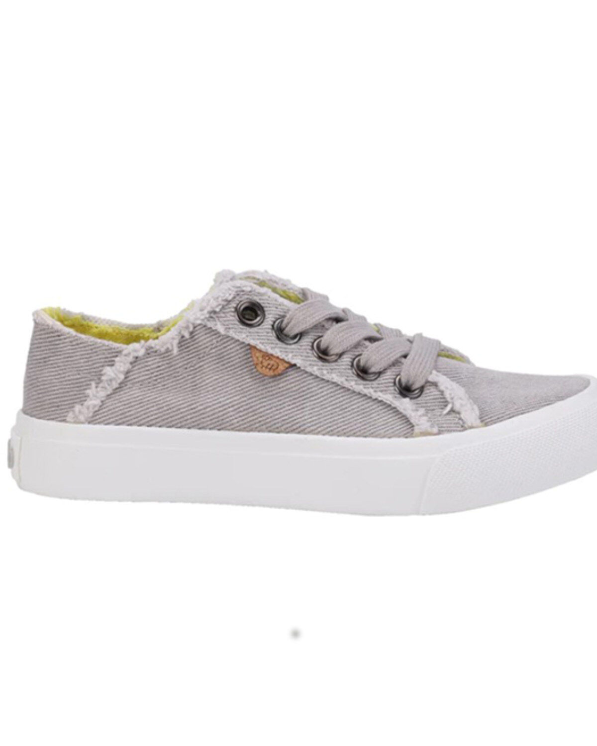 Lamo Footwear Boys' Vita Casual Shoes - Round Toe