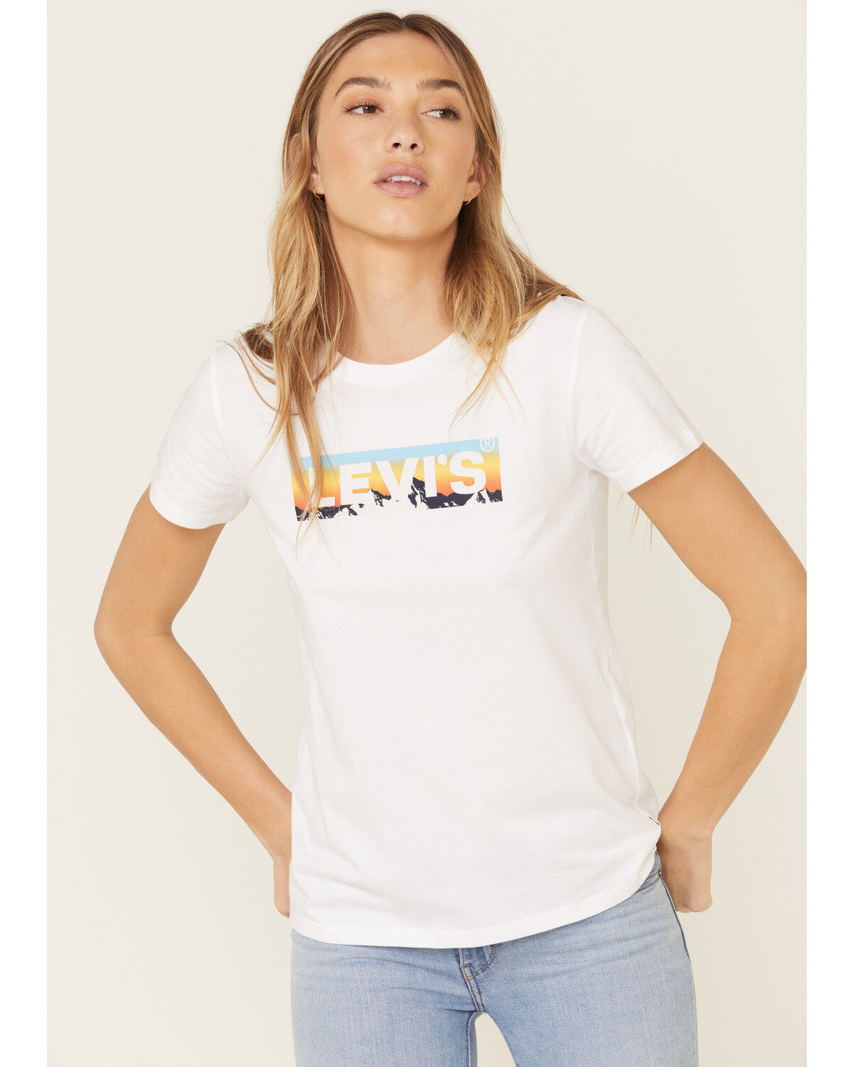 Levi's Women's White Sunset Logo Graphic Tee