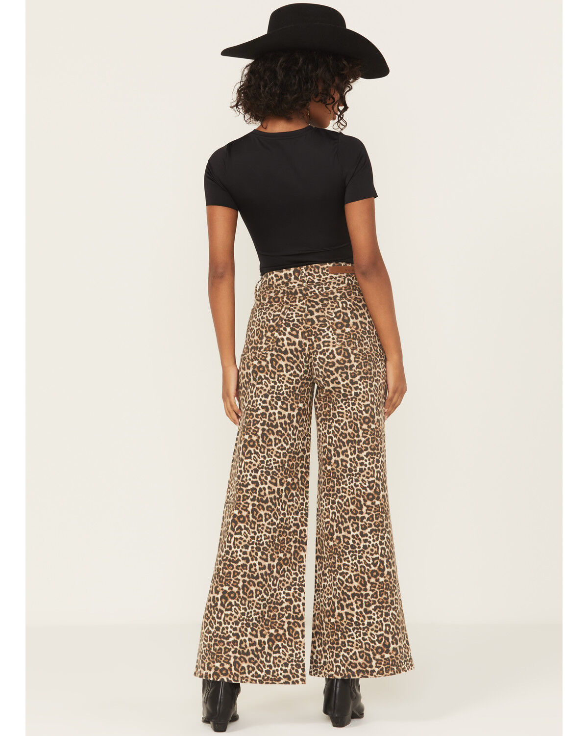 Cello Women's Leopard Print High Rise Wide Leg Jeans