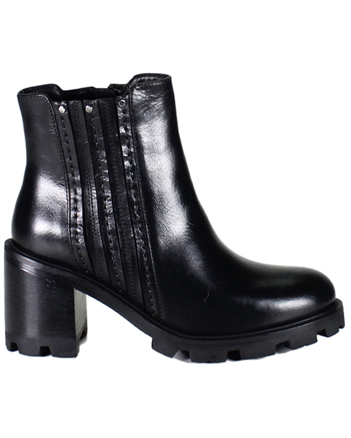 Diba True Women's Spice Berry Chelsea Boots - Round Toe