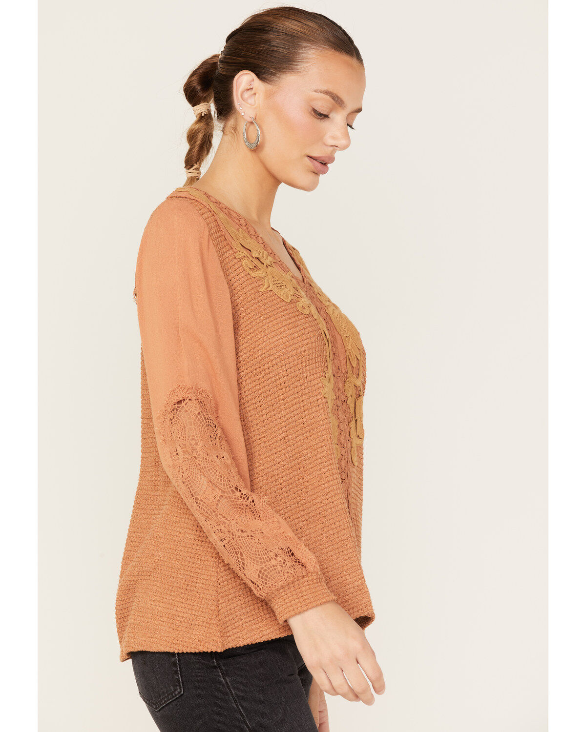 Miss Me Women's Floral Embroidered Knit Top