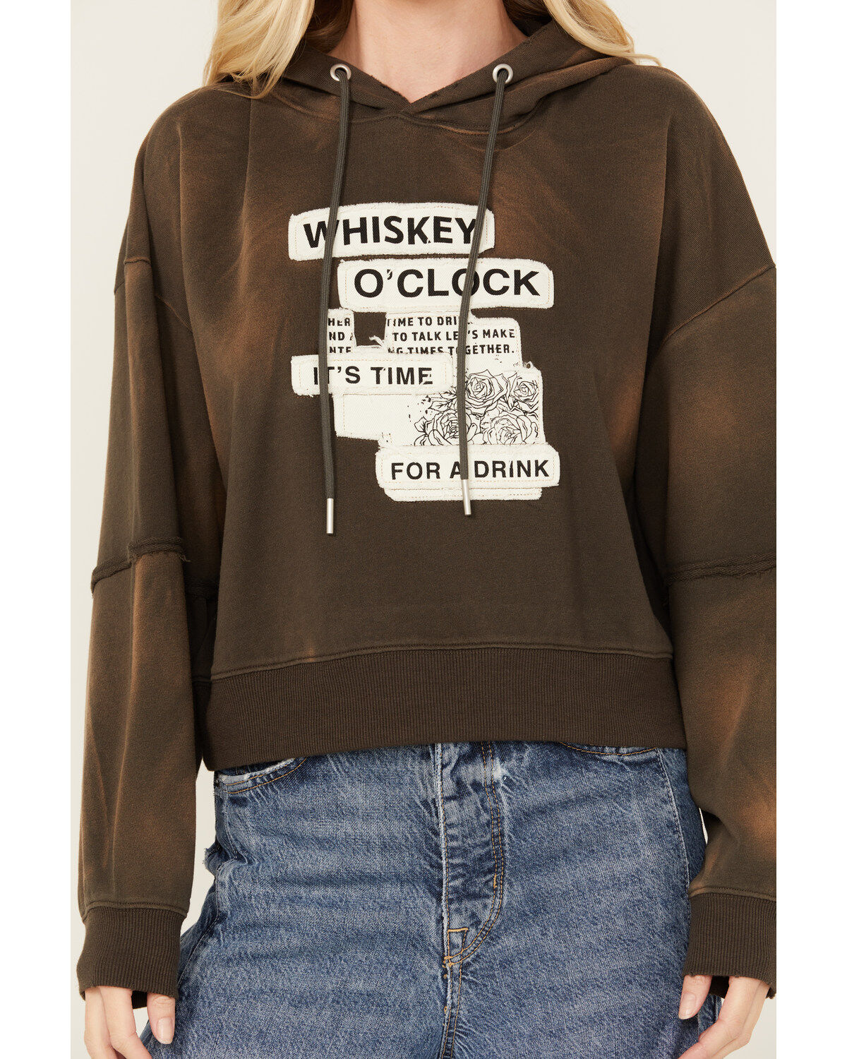 Cleo + Wolf Women's Bleached Deconstructed Whiskey Cropped Hoodie