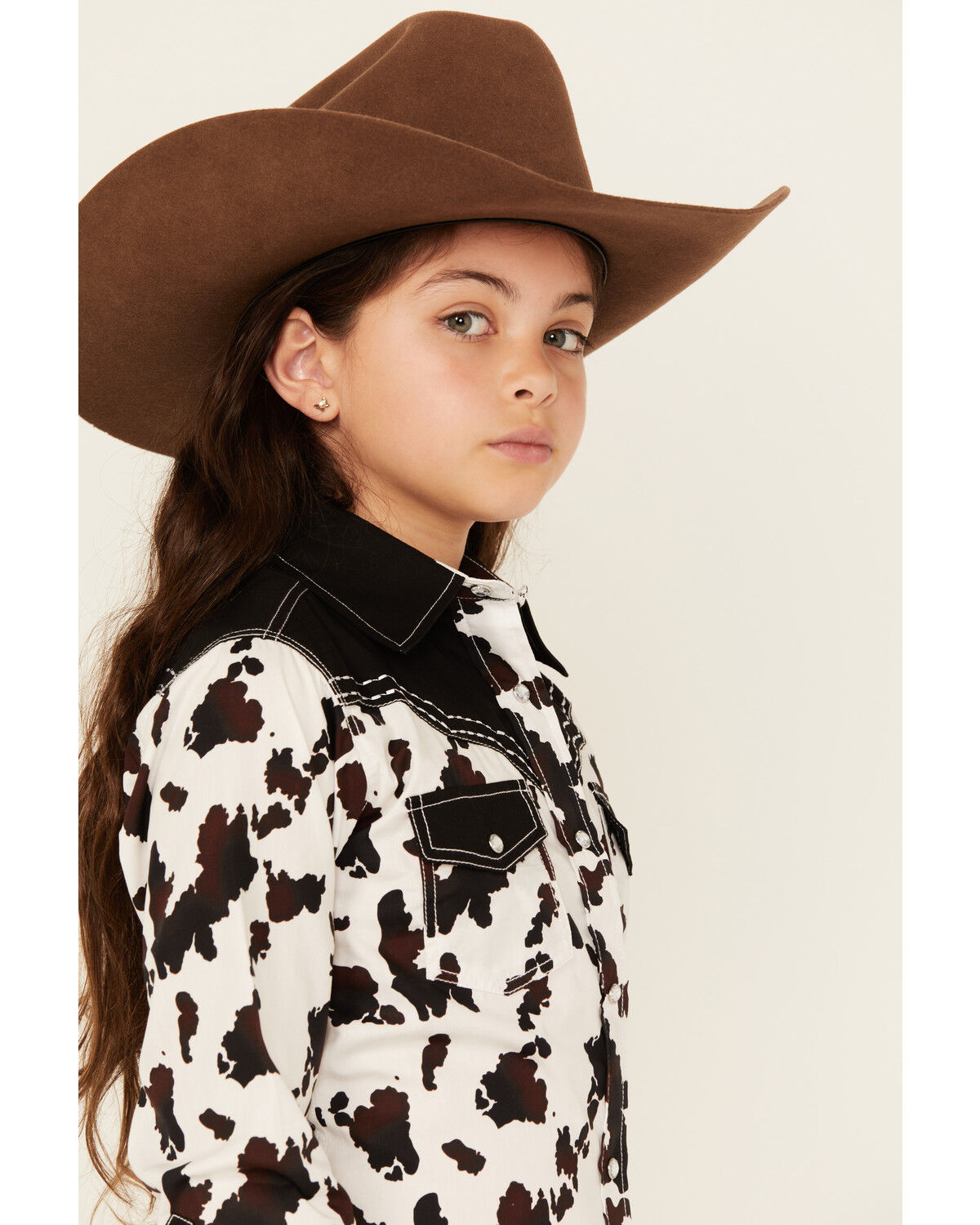 Cowgirl Hardware Girls' Moody Cow Print Long Sleeve Snap Western Shirt