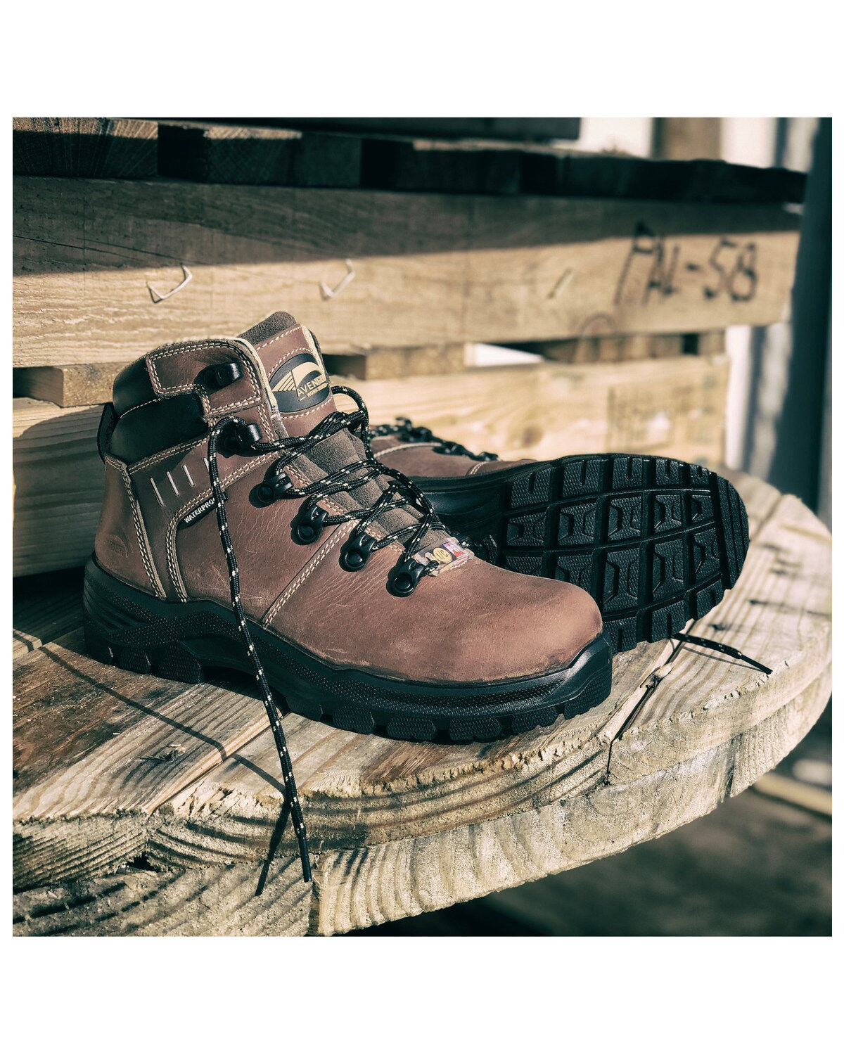 Avenger Women's Foundations Waterproof Work Boots - Composite Toe