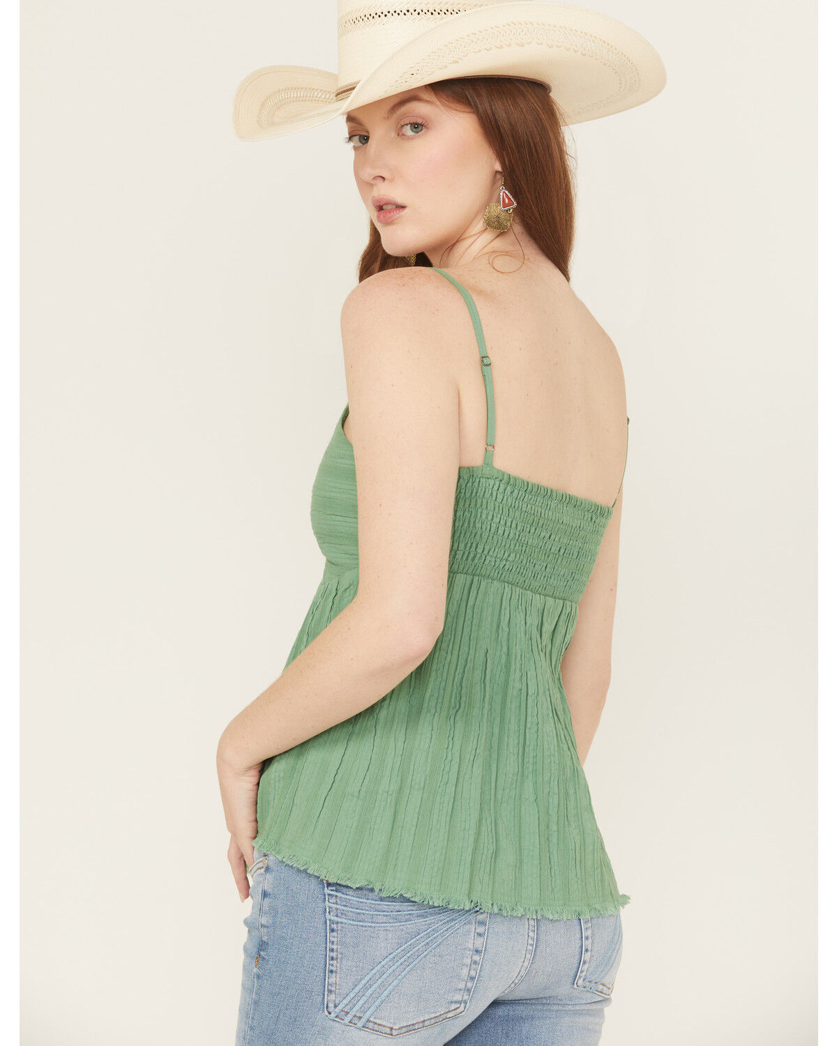 Cleo + Wolf Women's Enya Seersucker Striped Tank Top