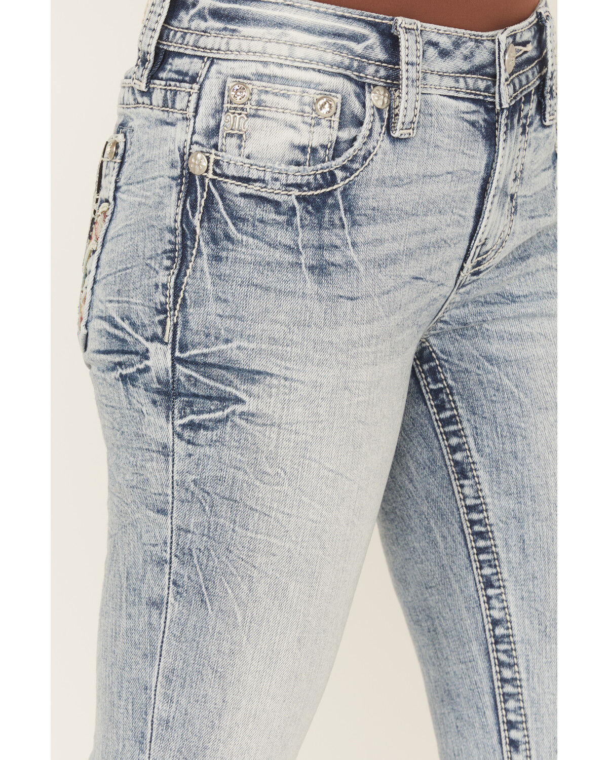 Miss Me Women's Medium Wash Mid Rise Americana Fleur de Lis Bootcut Stretch Denim Jeans