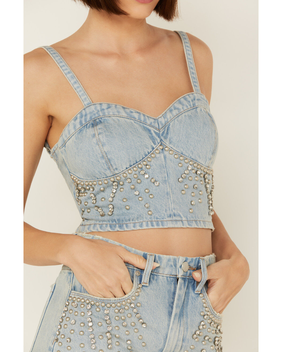 Blank NYC Women's Light Wash Starstruck Embellished Denim Crop Top