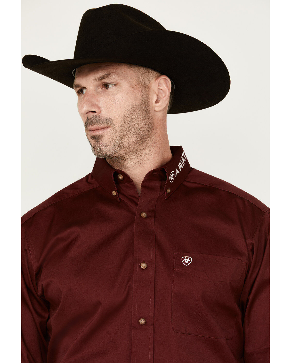 Ariat Men's Team Logo Twill Fitted Long Sleeve Button-Down Western Shirt