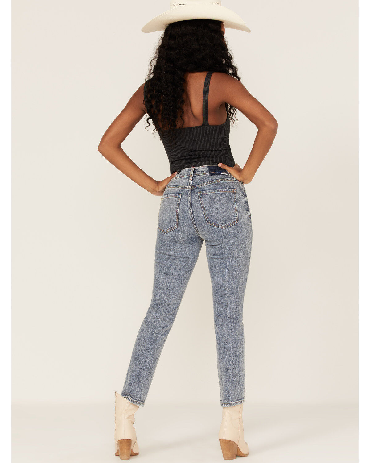 Daze Women's Medium Wash High Rise Deep Dive Slim Straight Jeans