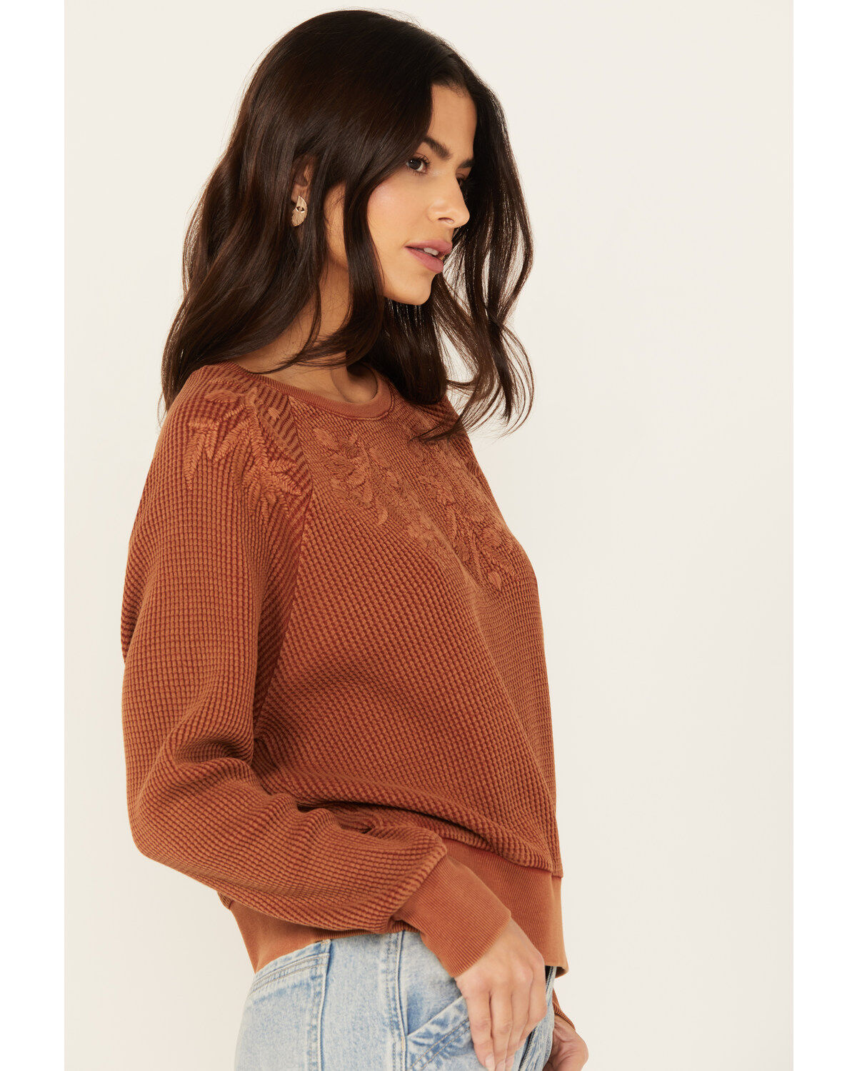 Cleo + Wolf Women's Embroidered Thermal Knit Top