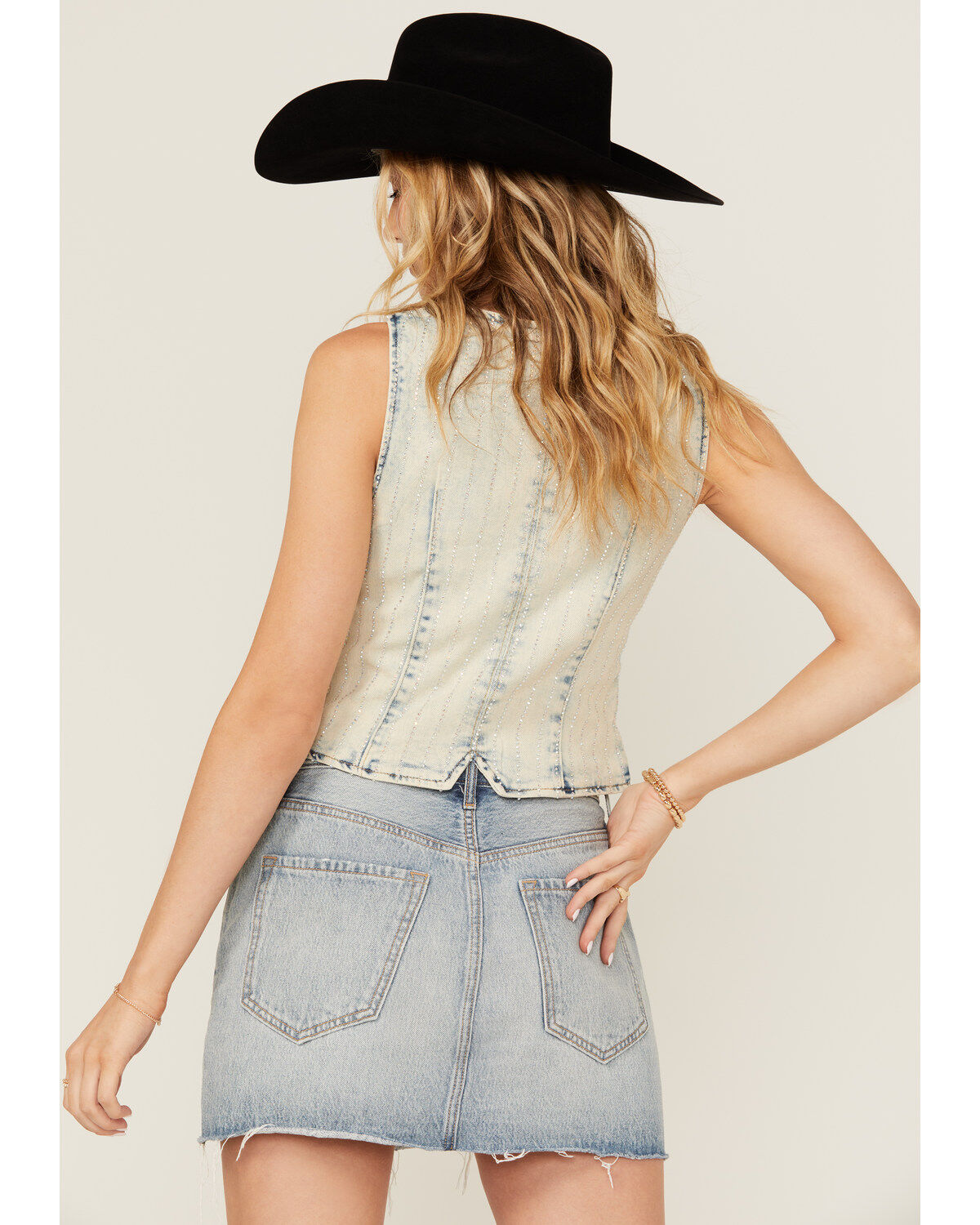 Veveret Women's Acid Wash Rhinestone Vest