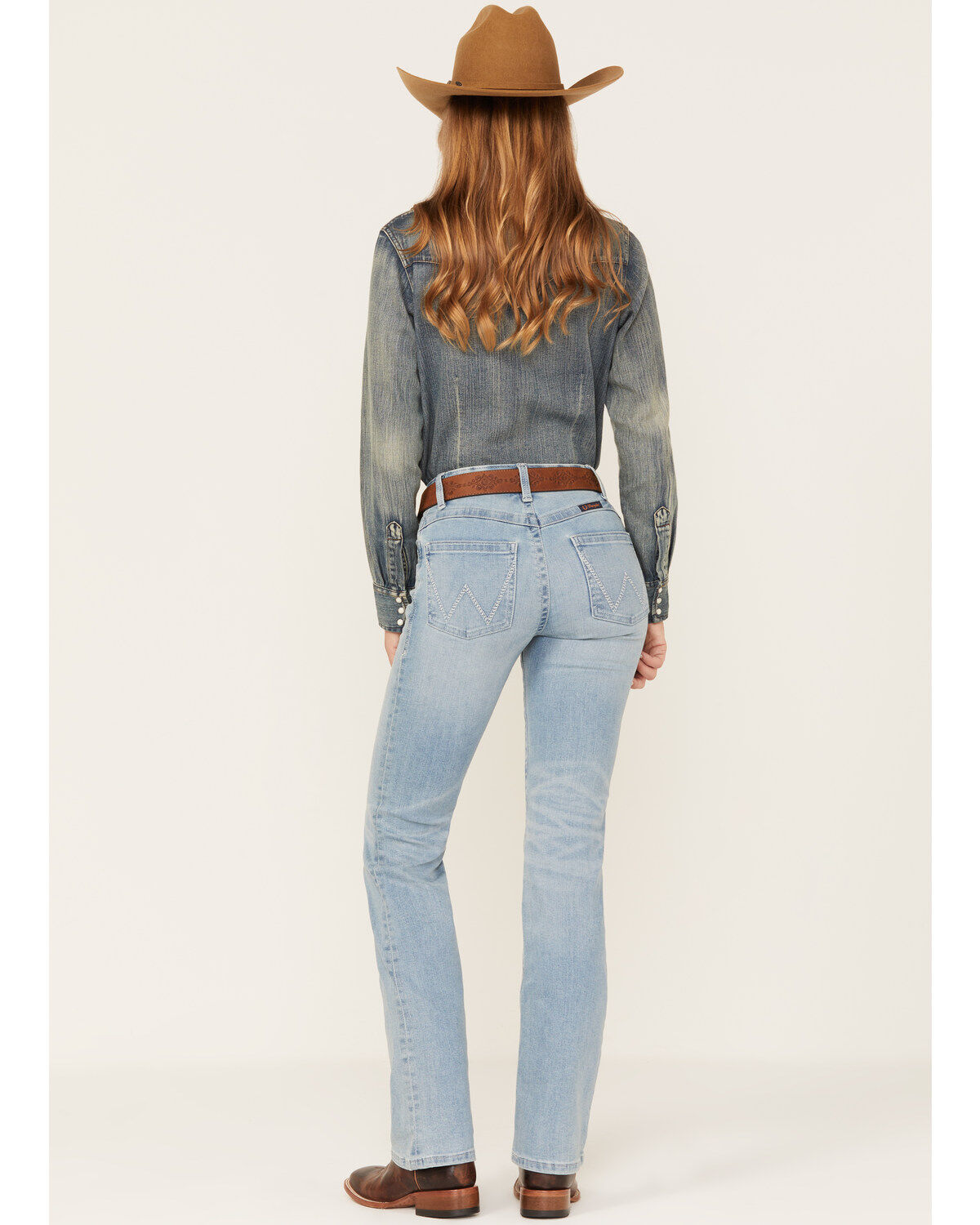 Wrangler Women's Light Wash Mid Rise Willow Diane Ultimate Riding Straight Jeans