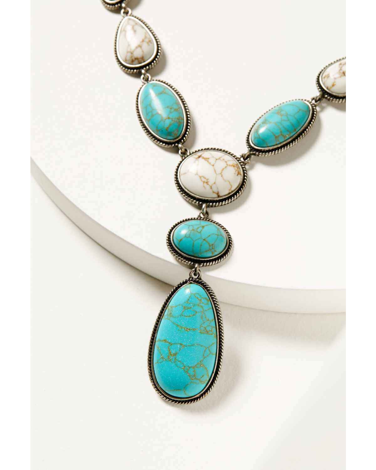 Shyanne Women's Isla Oasis Statement Necklace