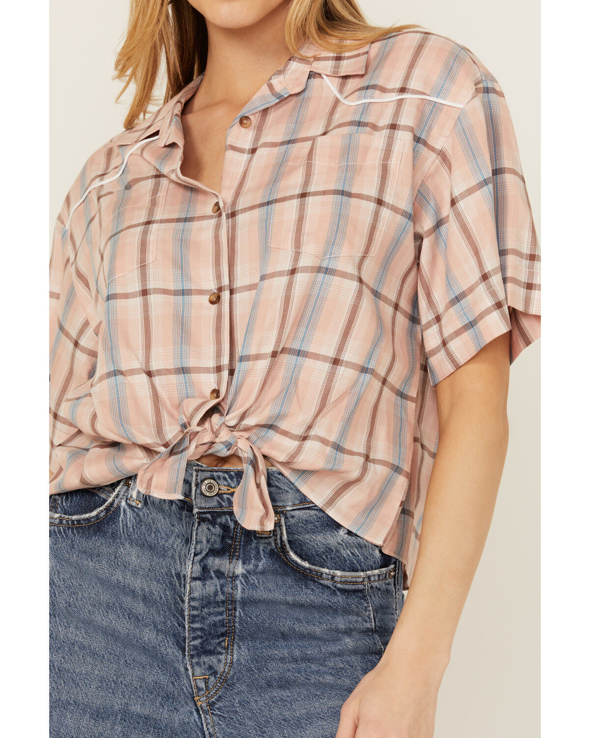 Cumberland Outfitters Women's Plaid Print Short Sleeve Button-Down Western Shirt