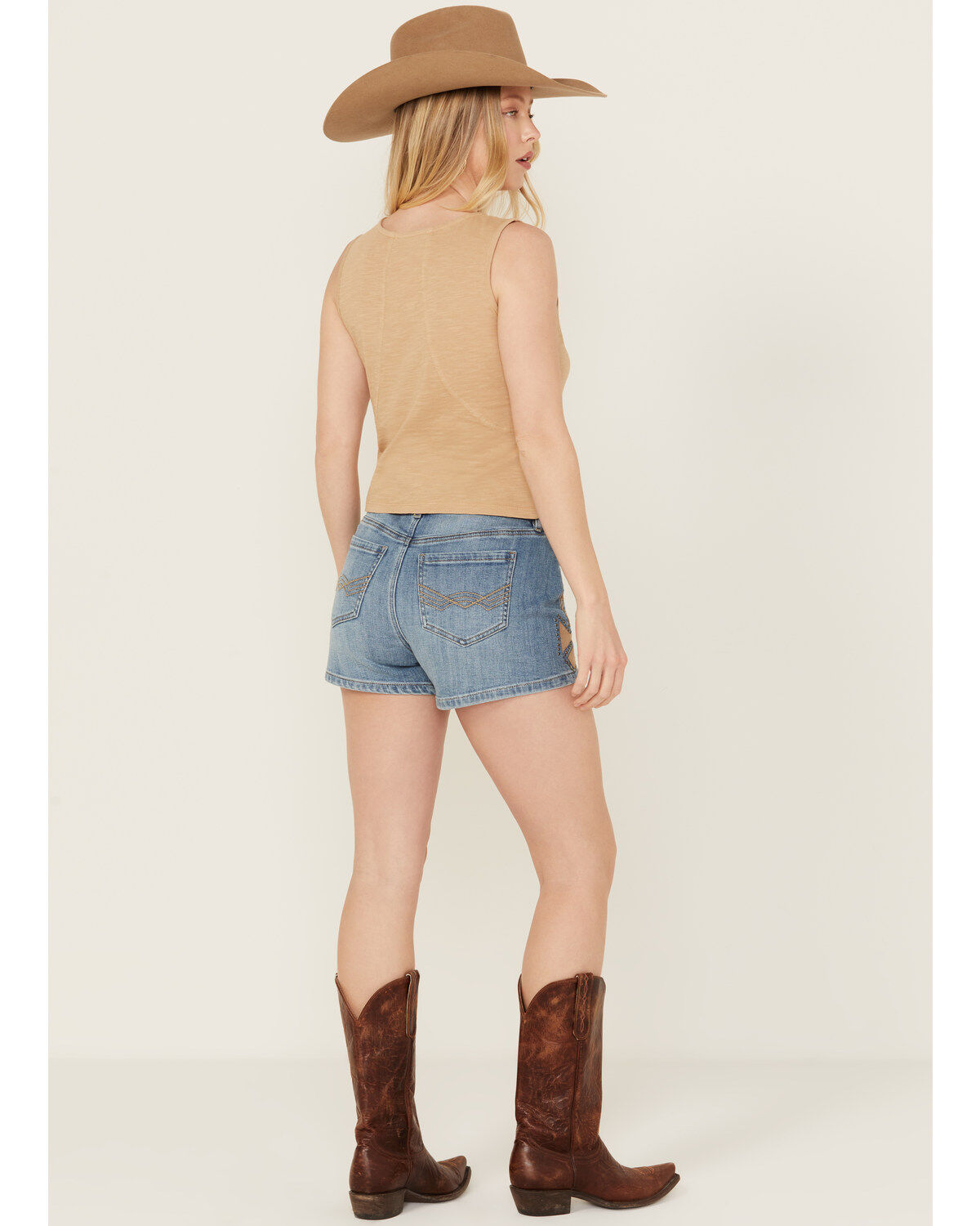 Idyllwind Women's Medium Wash Gypsy High Rise Faux Suede Embellished Comfort Stretch Denim Shorts