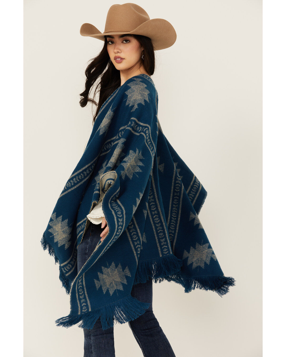 Idyllwind Women's Fesslers Reversible Shawl