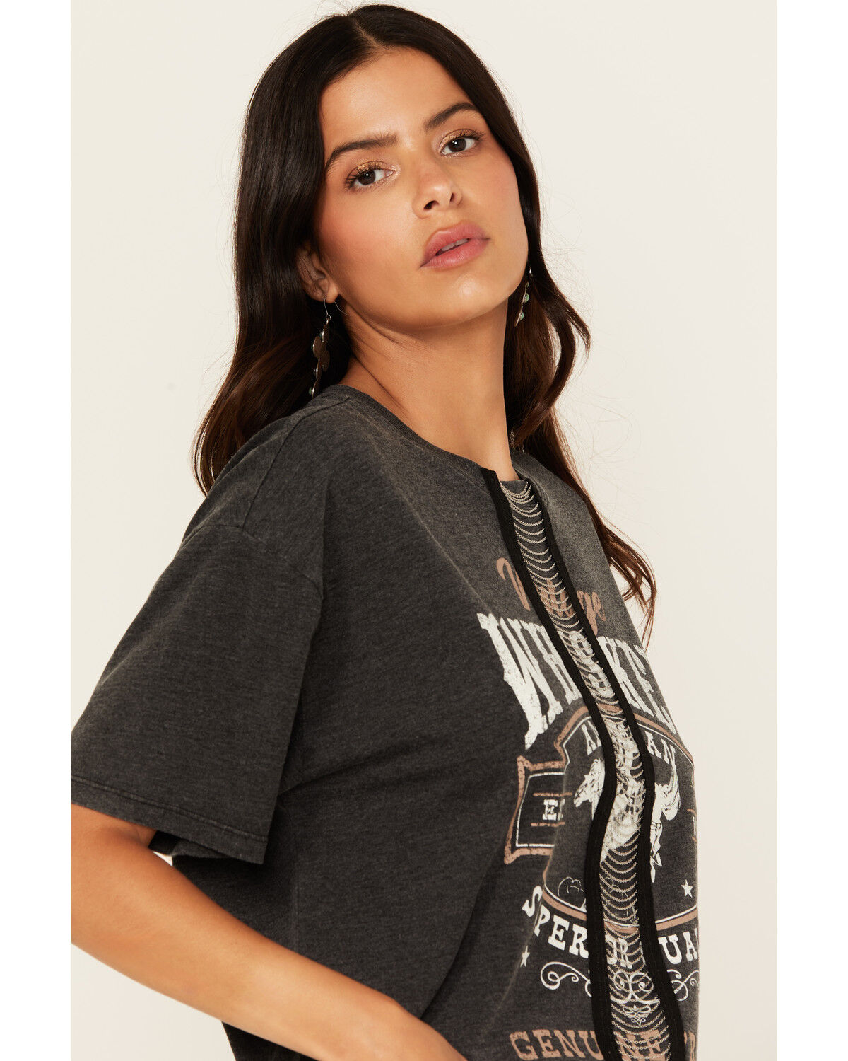 Shyanne Women's Chain Front Whiskey Short Sleeve Graphic Tee
