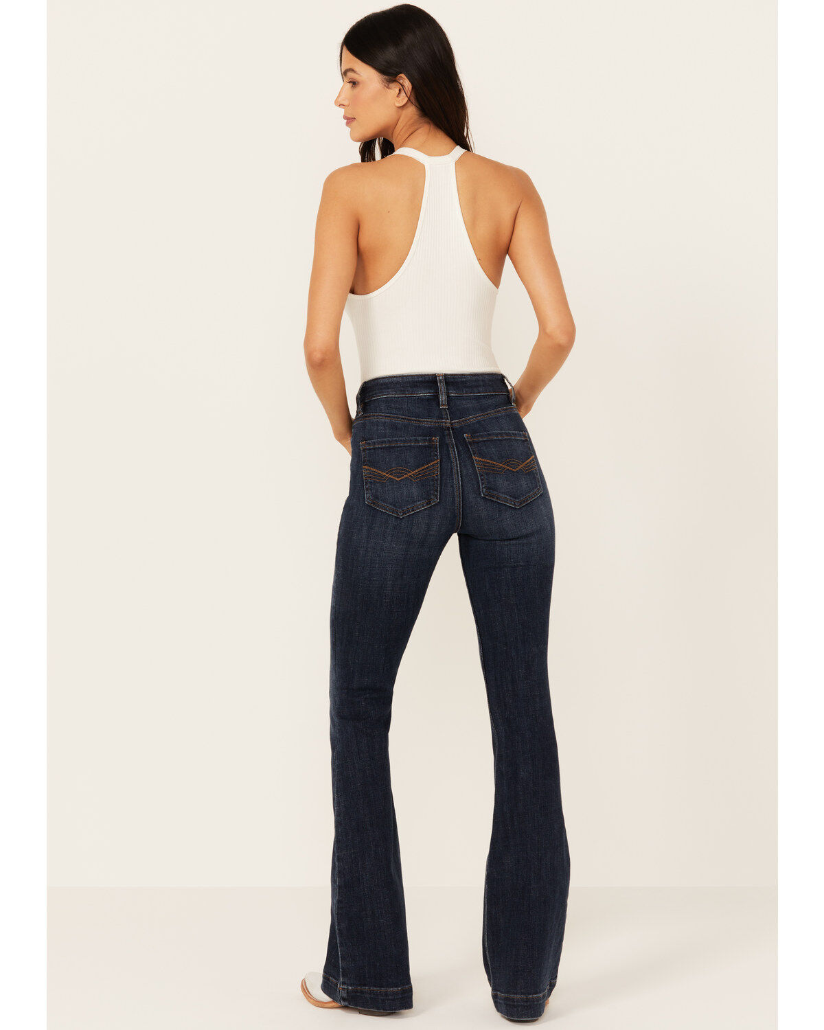 Idyllwind Women's Hermosa Dark Wash High Rise Bootcut Horsebit Comfort Stretch Denim Jeans