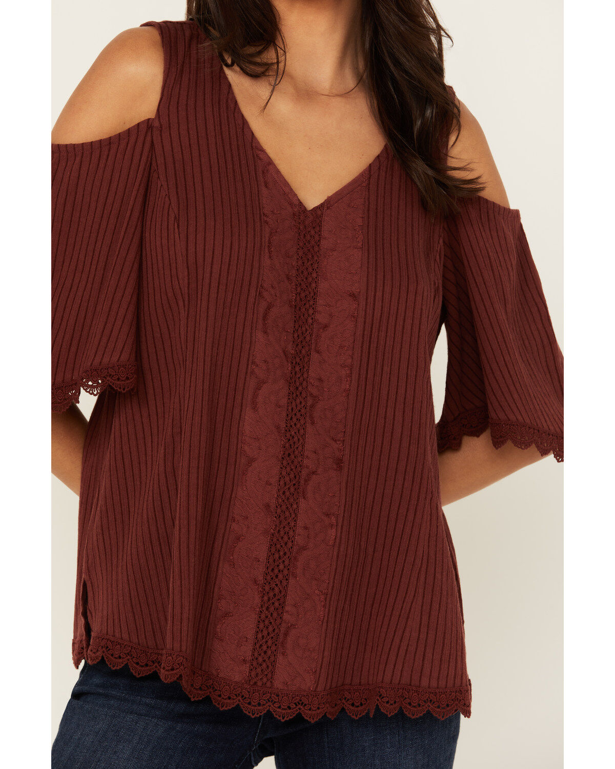 Shyanne Women's Short Sleeve Cold Shoulder Top