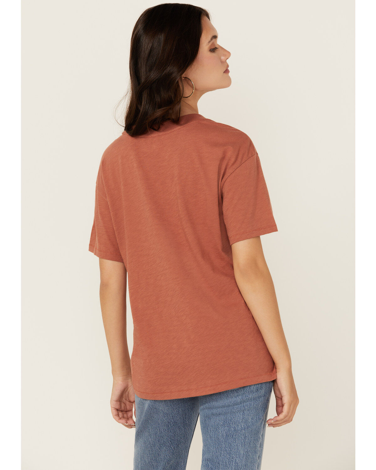 Shyanne Women's Follow The Sun Women's Short Sleeve Graphic Tee