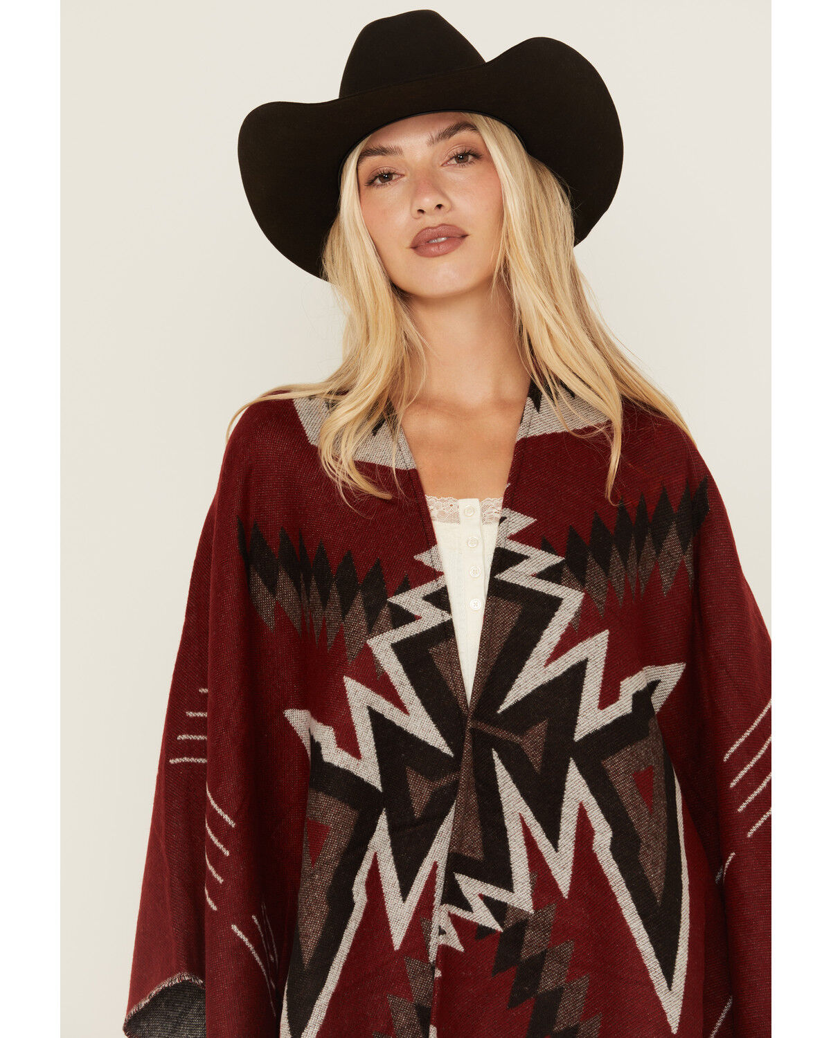 Idyllwind Women's McDowell Southwestern Print Fringe Shawl