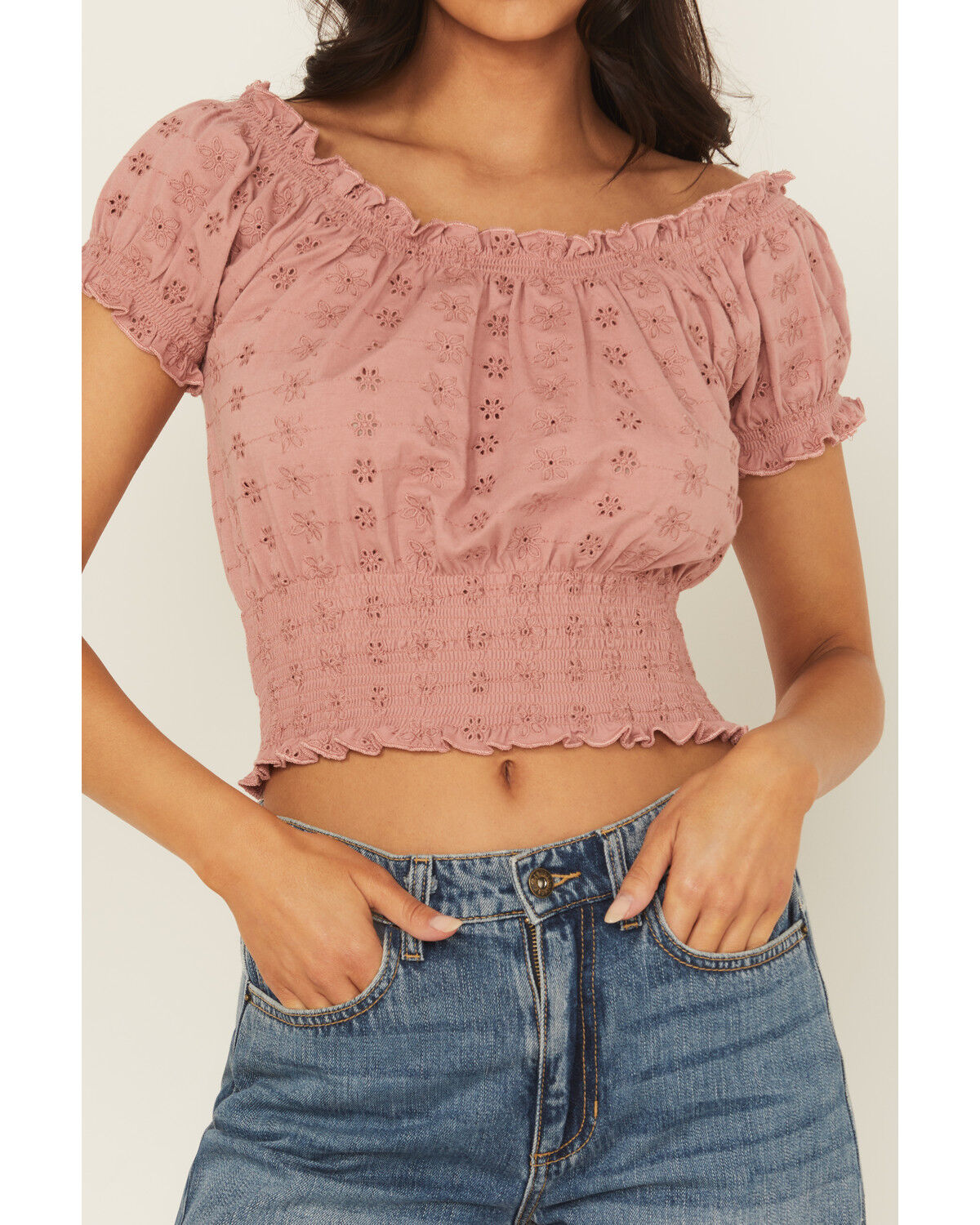 Cleo + Wolf Women's Eyelet Smocked Short Sleeve Crop Top