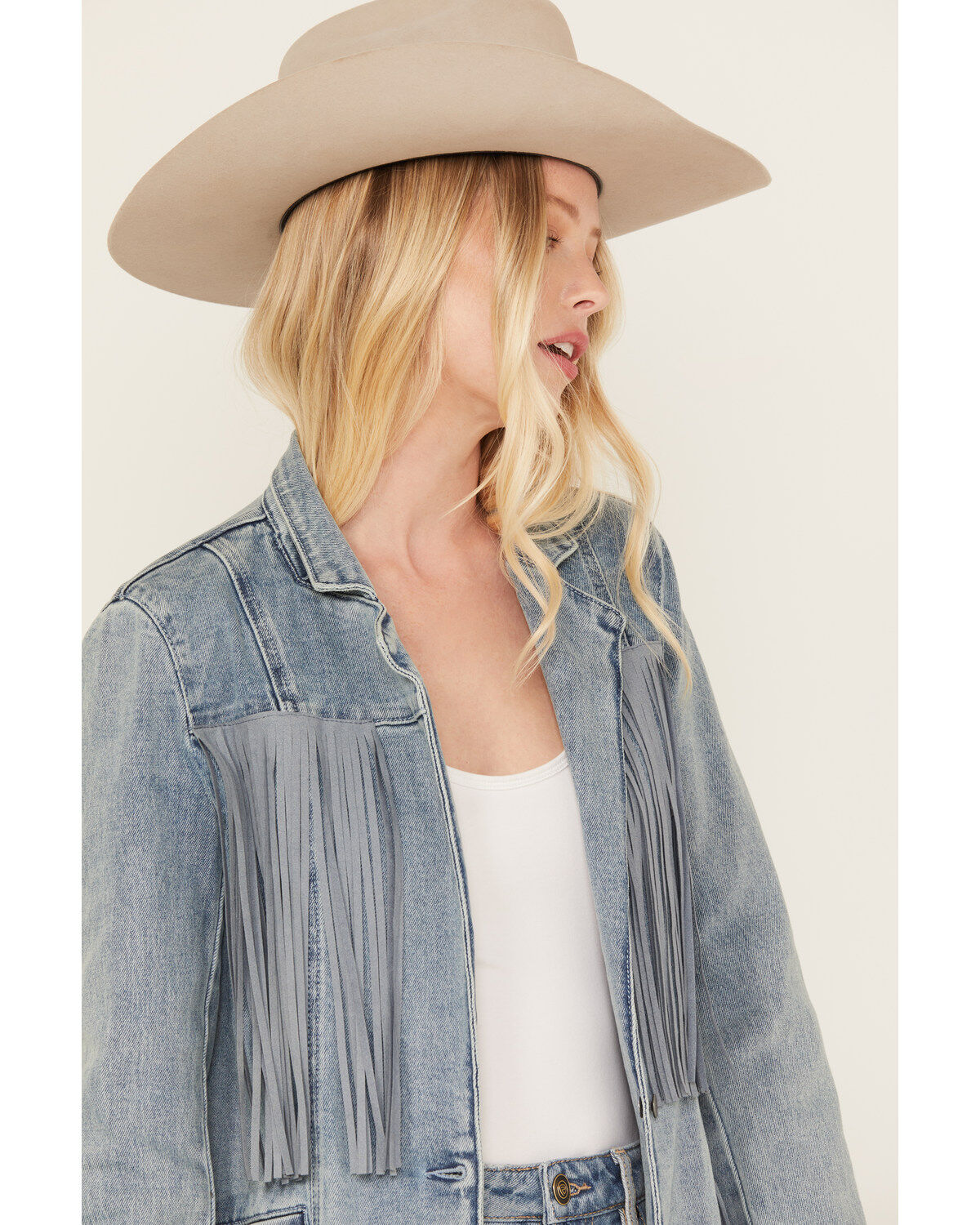 Rock & Roll Denim Women's Light Wash Denim Stretch Fringe Blazer
