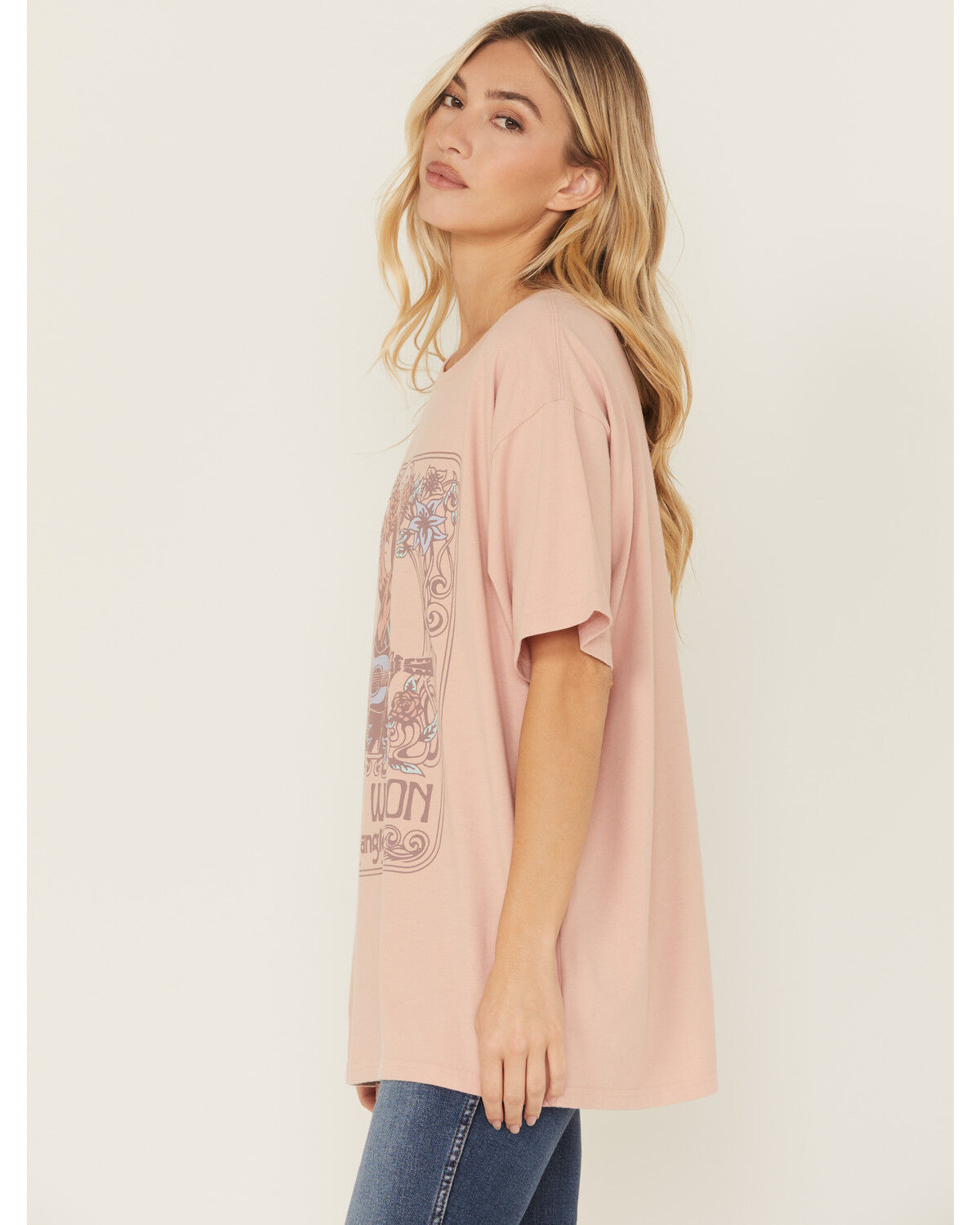 Wrangler Women's Lainey Wilson Short Sleeve Graphic Tee