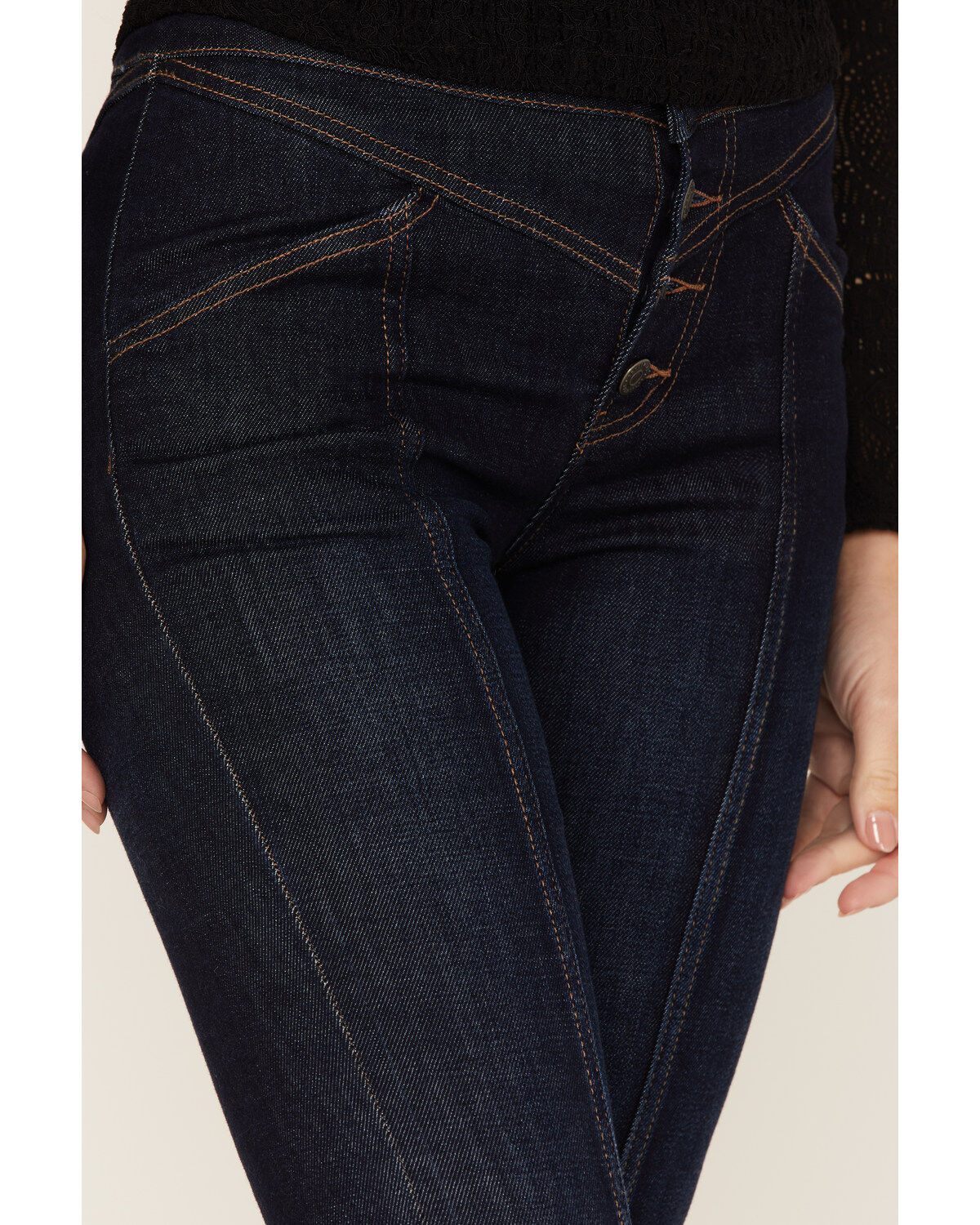 Idyllwind Women's Hillsboro Dark Wash High Rise Seamed Outlaw Flare Jeans