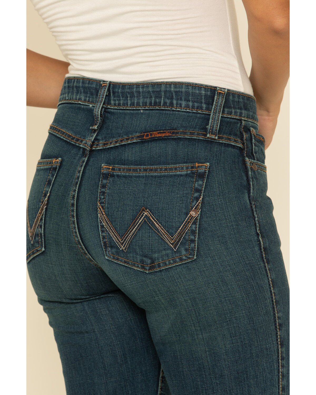 Wrangler Women's Tuff Buck Ultimate Riding Q-Baby Jeans