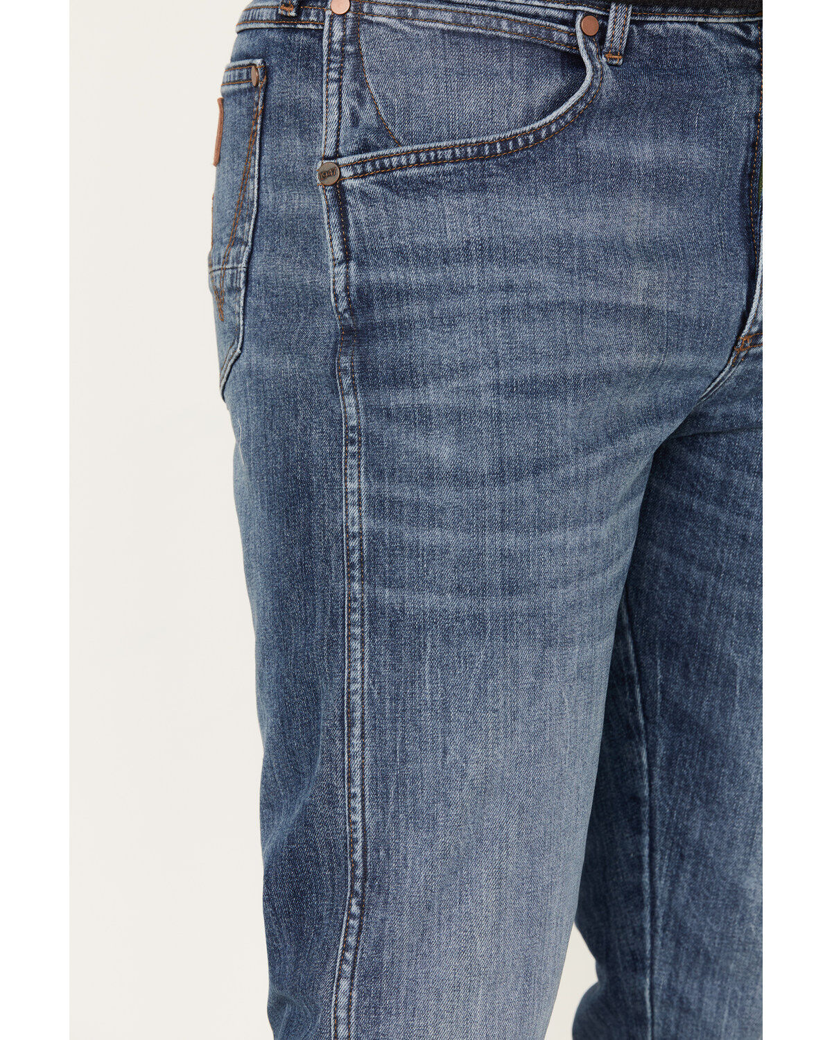 Wrangler Men's 88MWZ Retro Sawdust Medium Wash Slim Straight Denim Jeans - Tall