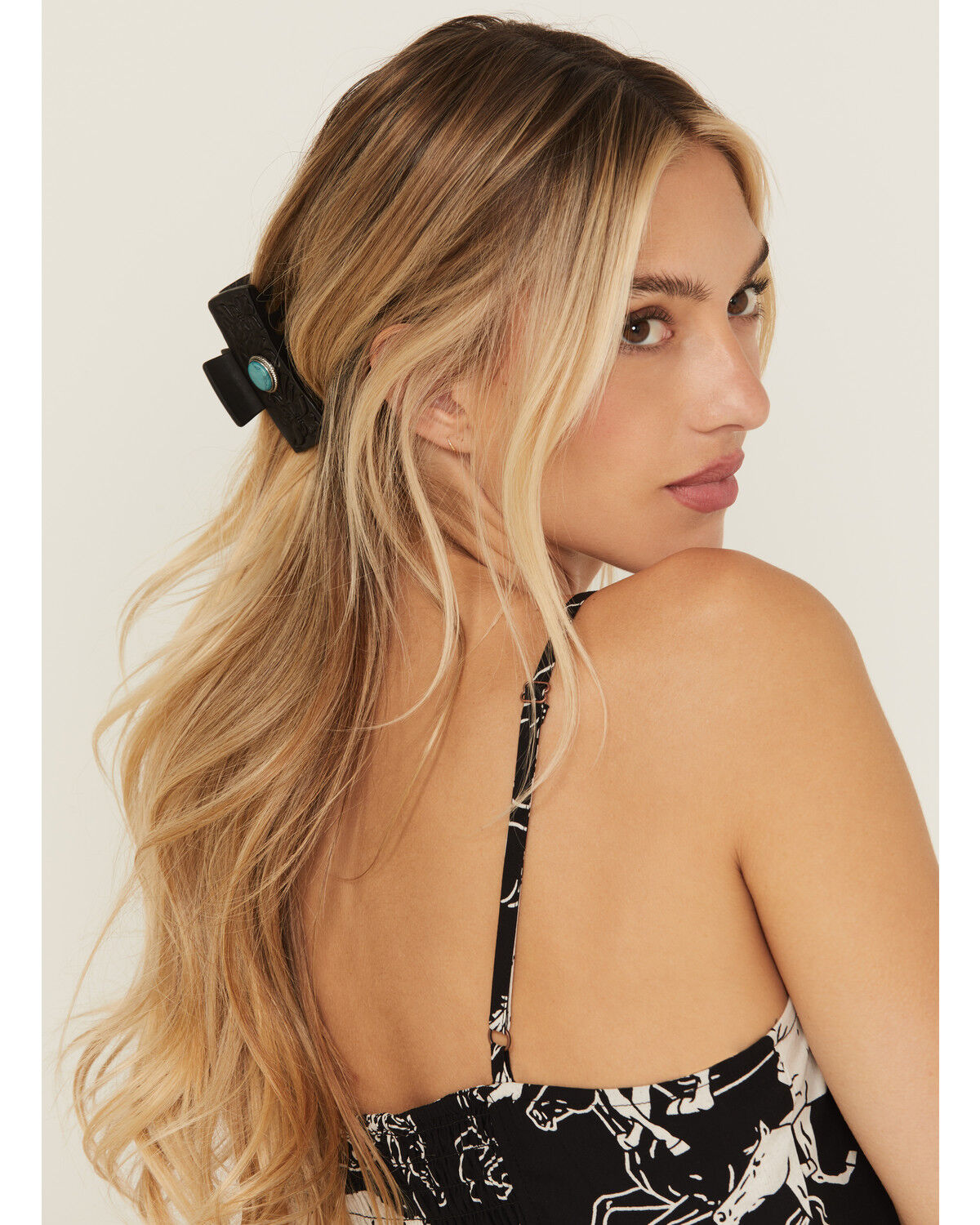 Shyanne Women's Tooled Floral Leather Hair Clip