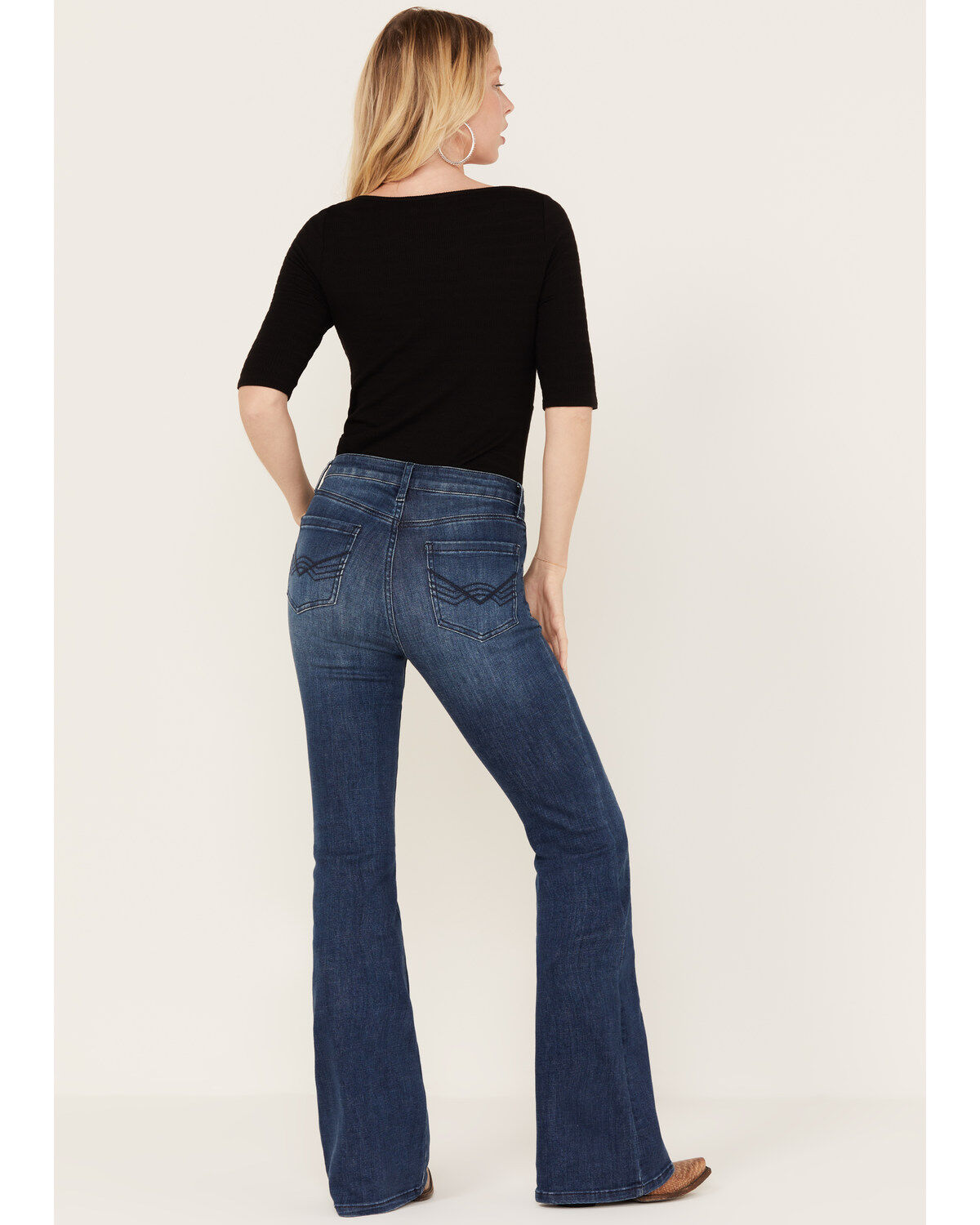 Idyllwind Women's Arena Avenue High Risin' Flare Jeans