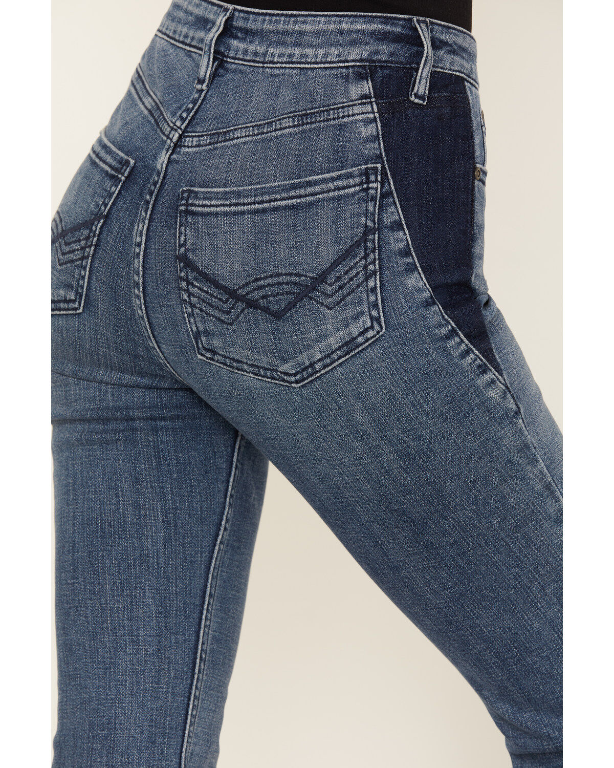 Idyllwind Women's Barella Dark Wash Contrast Panels High Risin' Stretch Bootcut Jeans