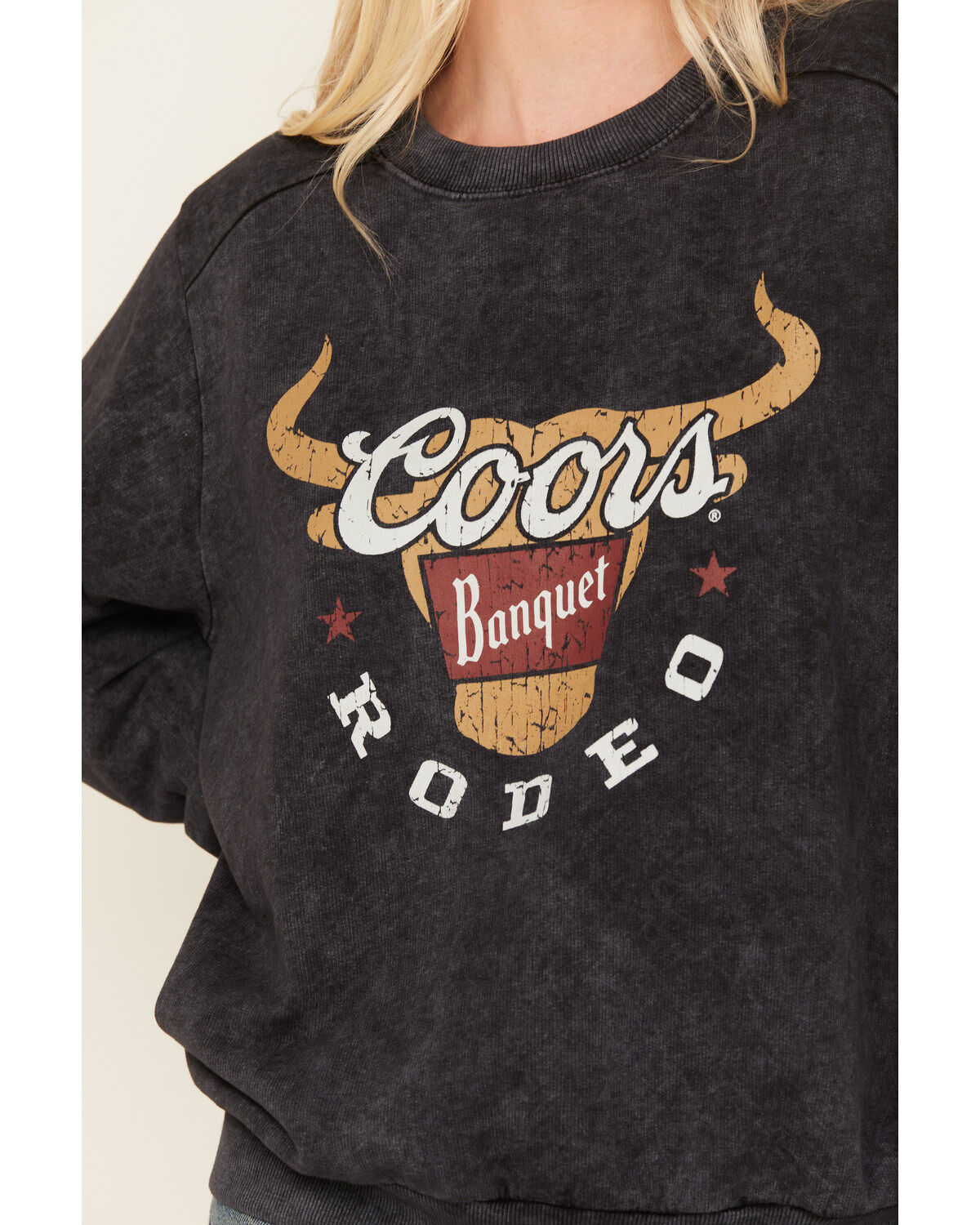 Coors Women's Banquet Logo Graphic Crewneck Sweatshirt