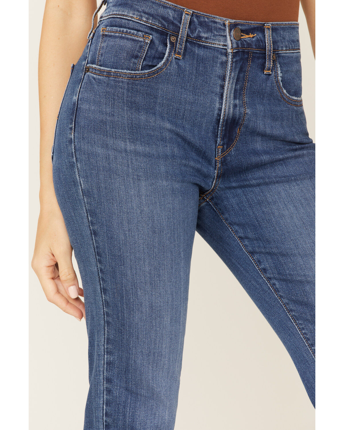 Levi's Women's 724 Dark Wash High Rise Straight Crop Jeans