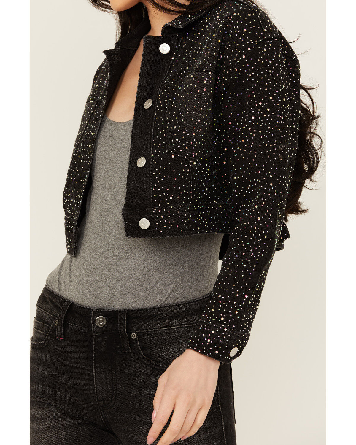 Vibrant Denim Women's Rhinestone Cropped Denim Jacket