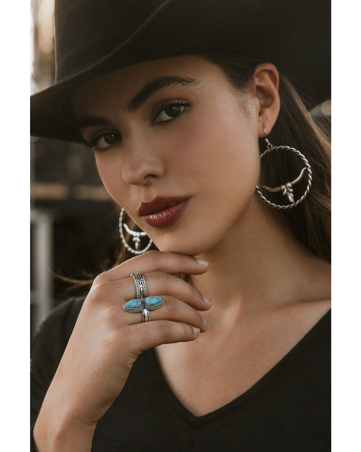 Idyllwind Women's Hillcrest Antique Longhorn Hoop Earrings