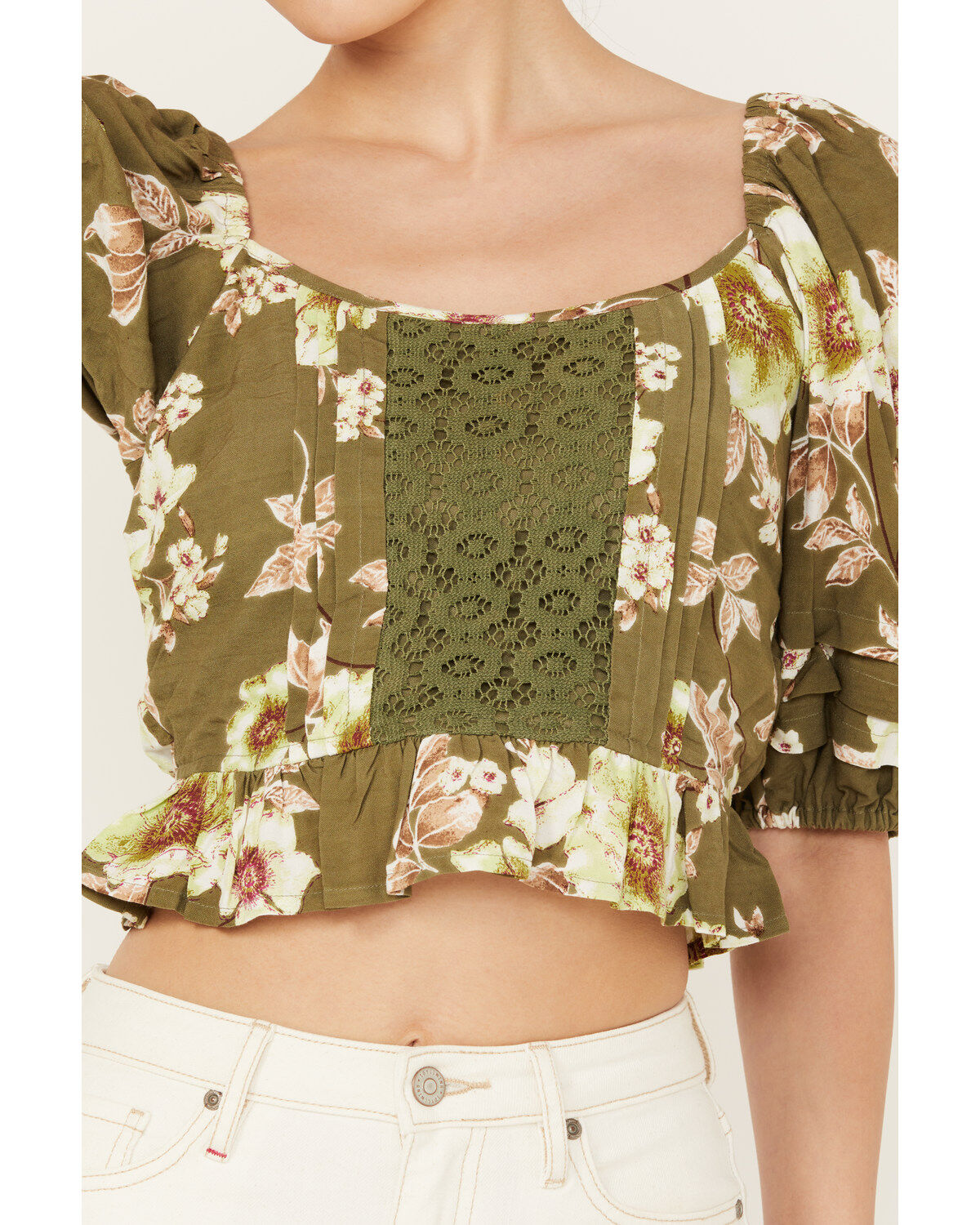 Band of the Free Women's Crochet Floral Print Top