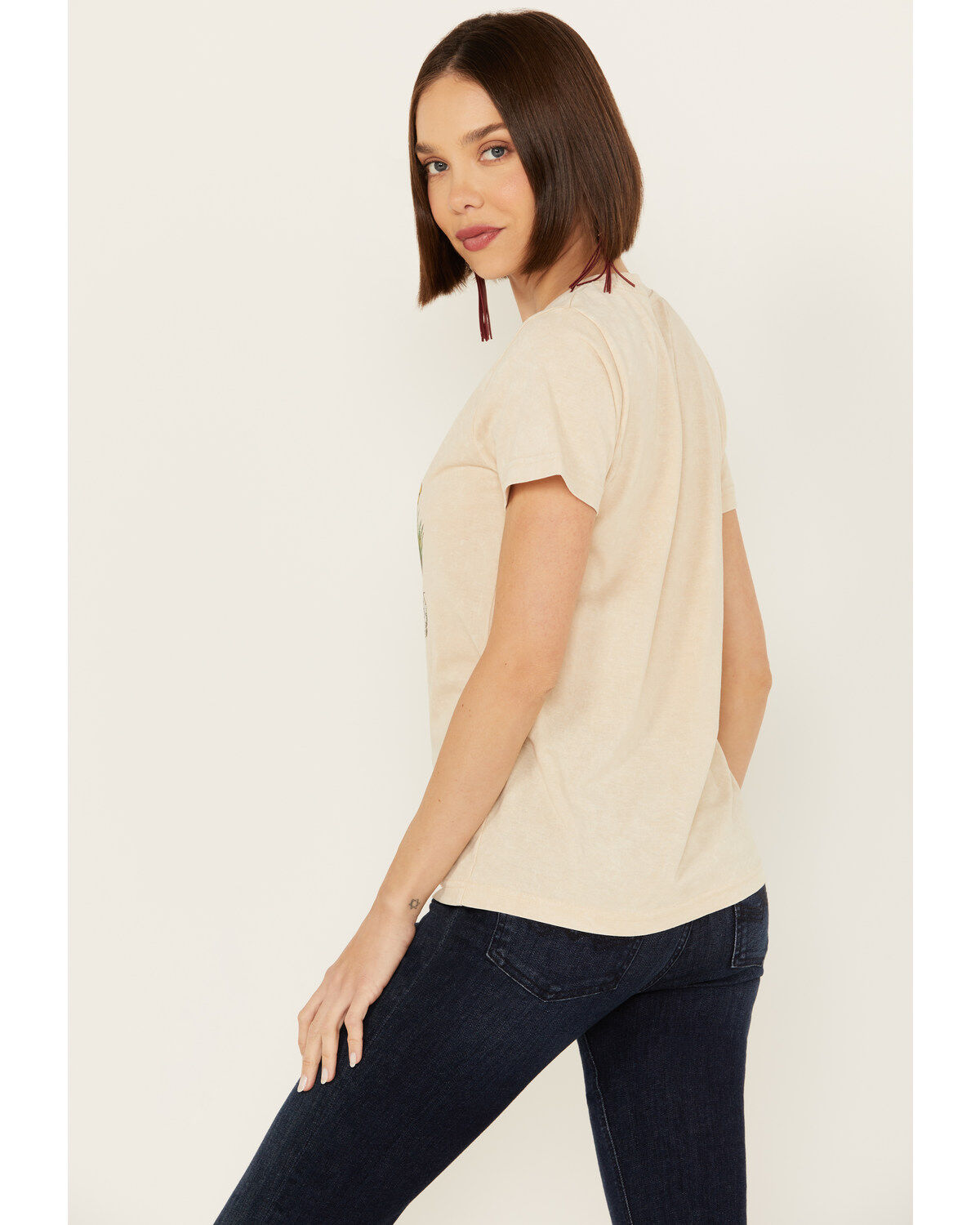 Changes Women's Lone Star Short Sleeve Graphic Tee