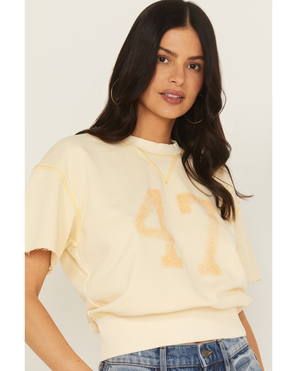 Wrangler Women's Modern 47 Short Sleeve Graphic Tee