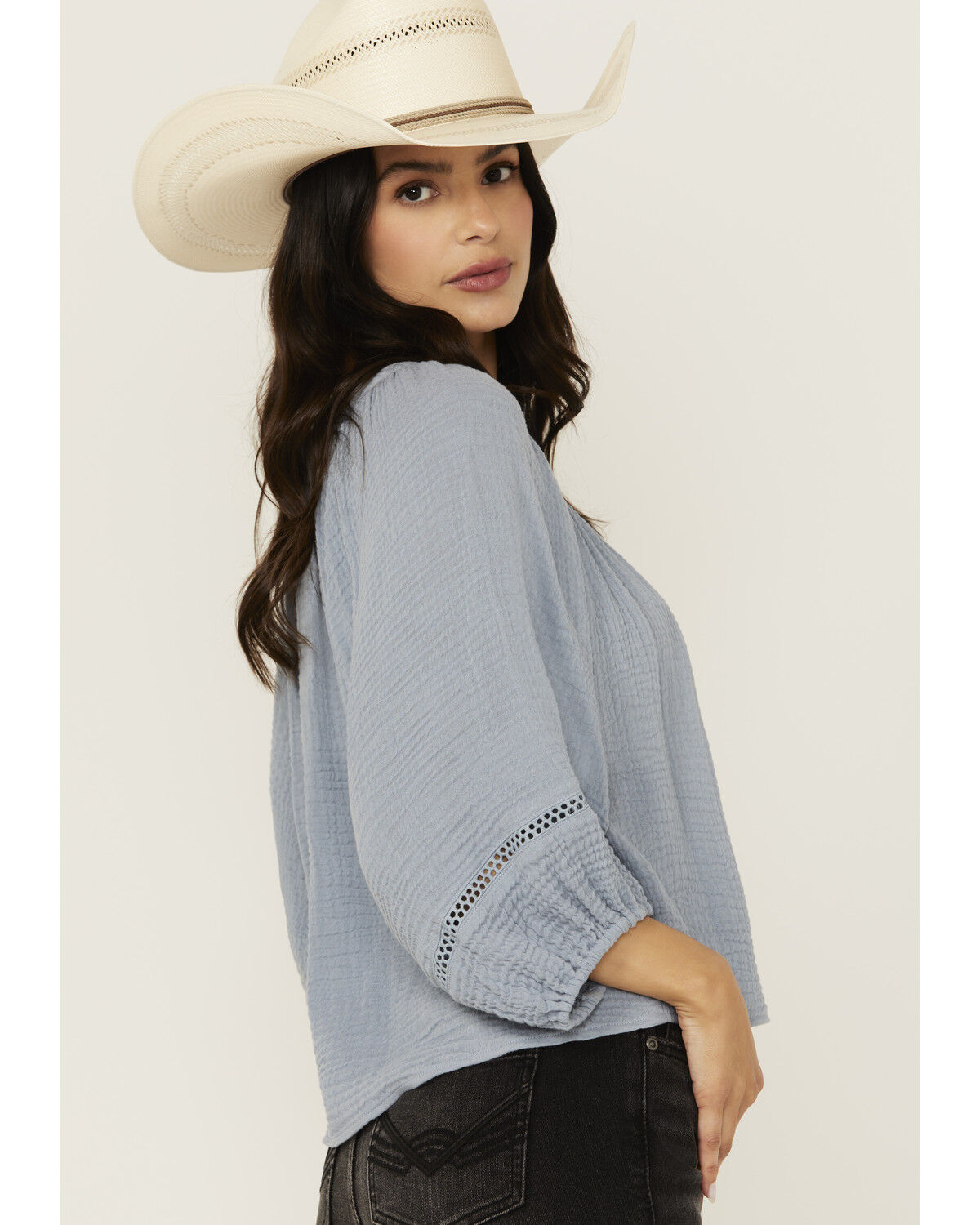 Cleo + Wolf Women's Brie Crochet Trim Long Sleeve Shirt