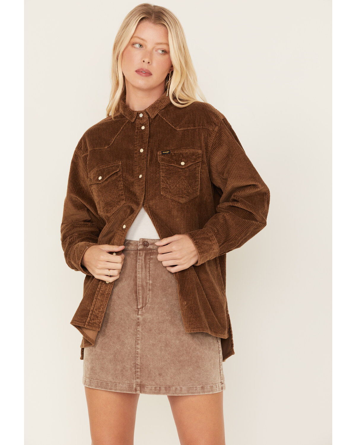 Wrangler Women's Corduroy Long Sleeve Snap Western Overshirt