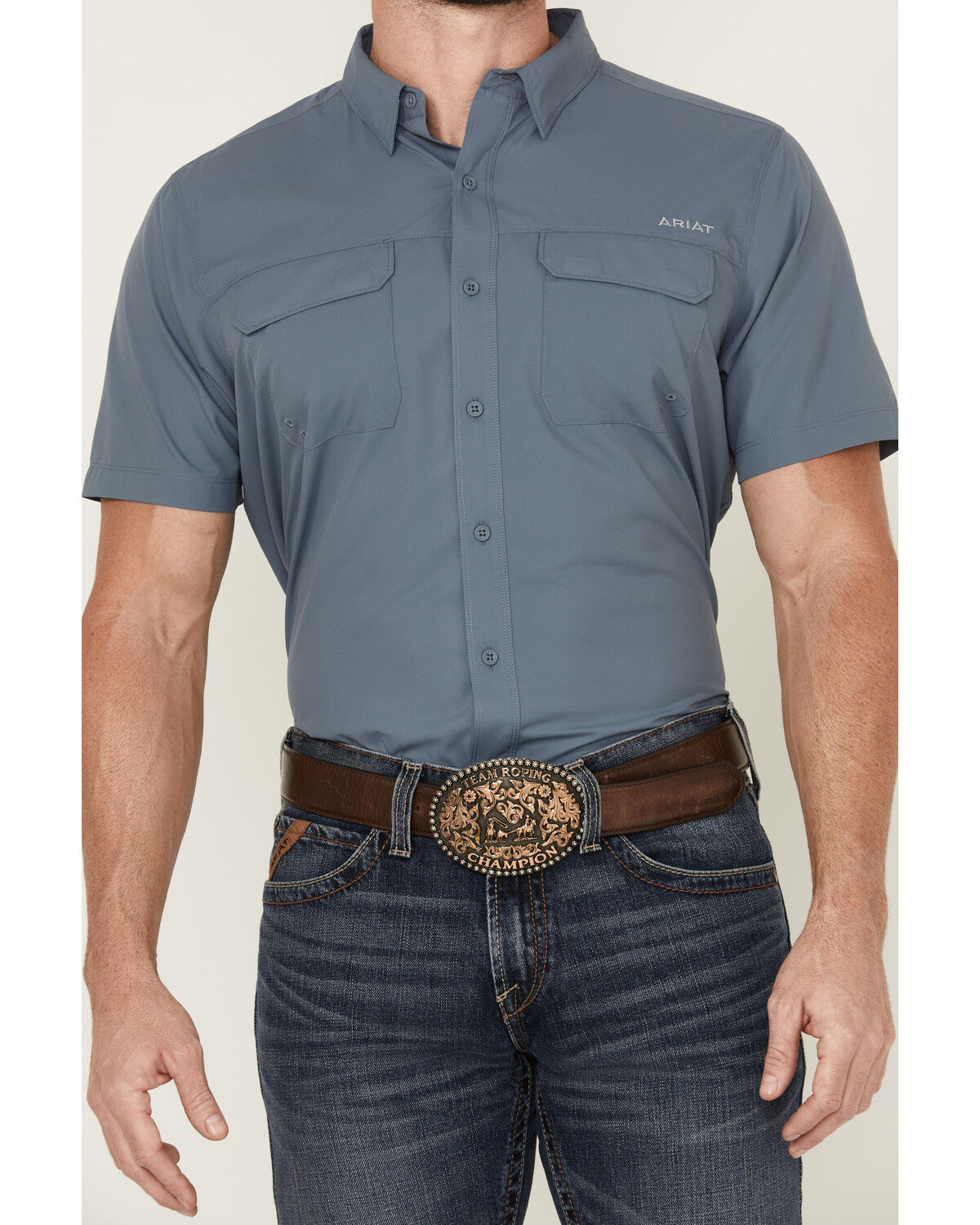 Ariat Men's VentTEK Outbound Solid Short Sleeve Button-Down Performance Shirt