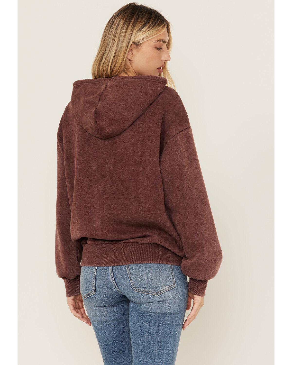 Youth in Revolt Women's Studded Star Graphic Hoodie