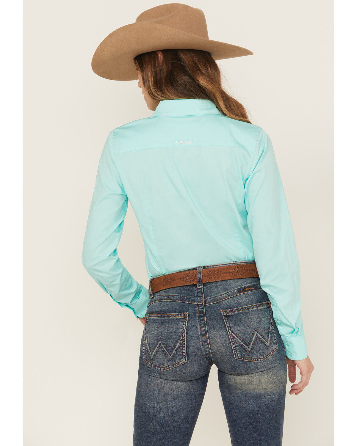 Ariat Women's Boot Barn Exclusive Solid Kirby Long Sleeve Button-Down Stretch Western Shirt